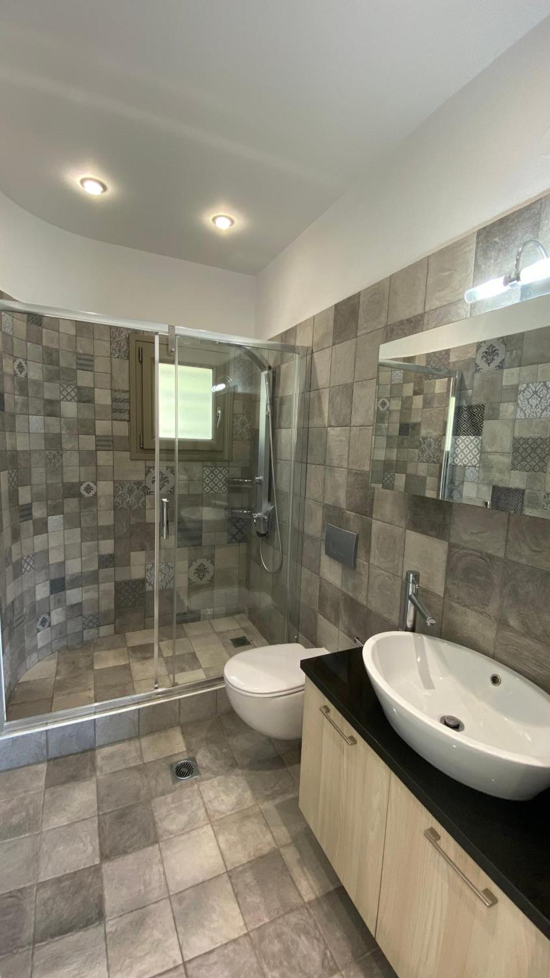 Ocean Views Apartment Plataria Luaran gambar